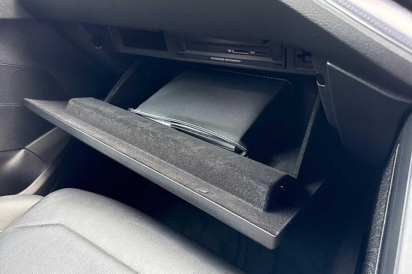 Used Volkswagen Touareg 2018 for sale - 76863292: Photo 47