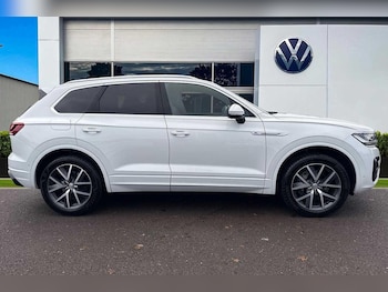 Used Volkswagen Touareg 2018 for sale - 76863292: Photo
