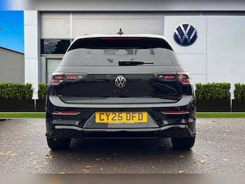 Used Volkswagen Golf 2025 for sale - 76476105: Photo