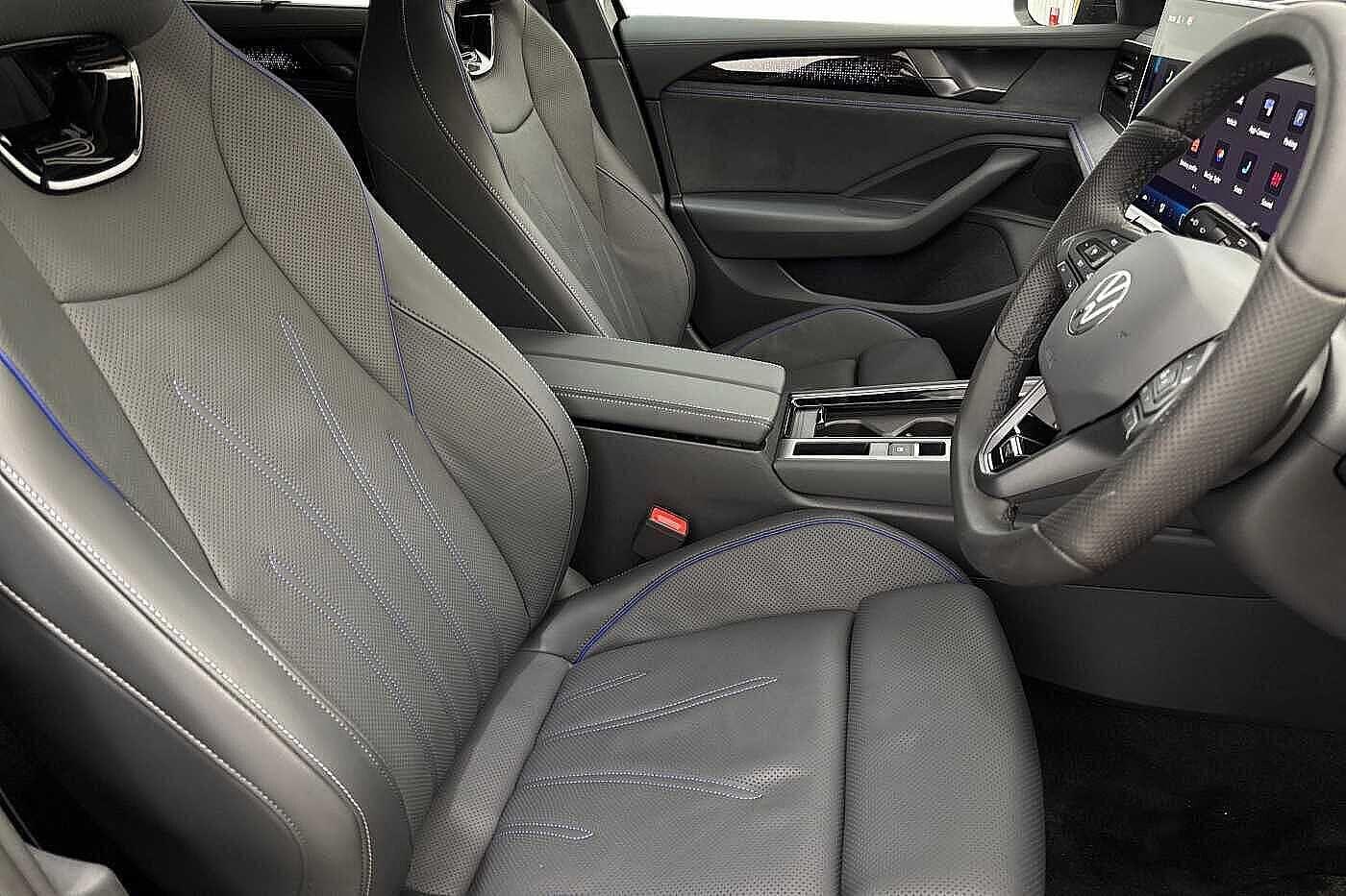 Used Volkswagen Passat 2025 for sale - 77226533: Photo 10