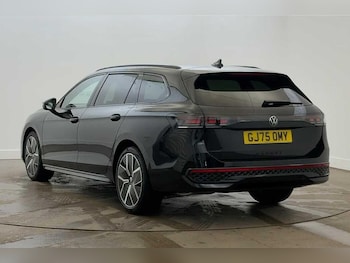 Used Volkswagen Passat 2025 for sale - 77226533: Photo