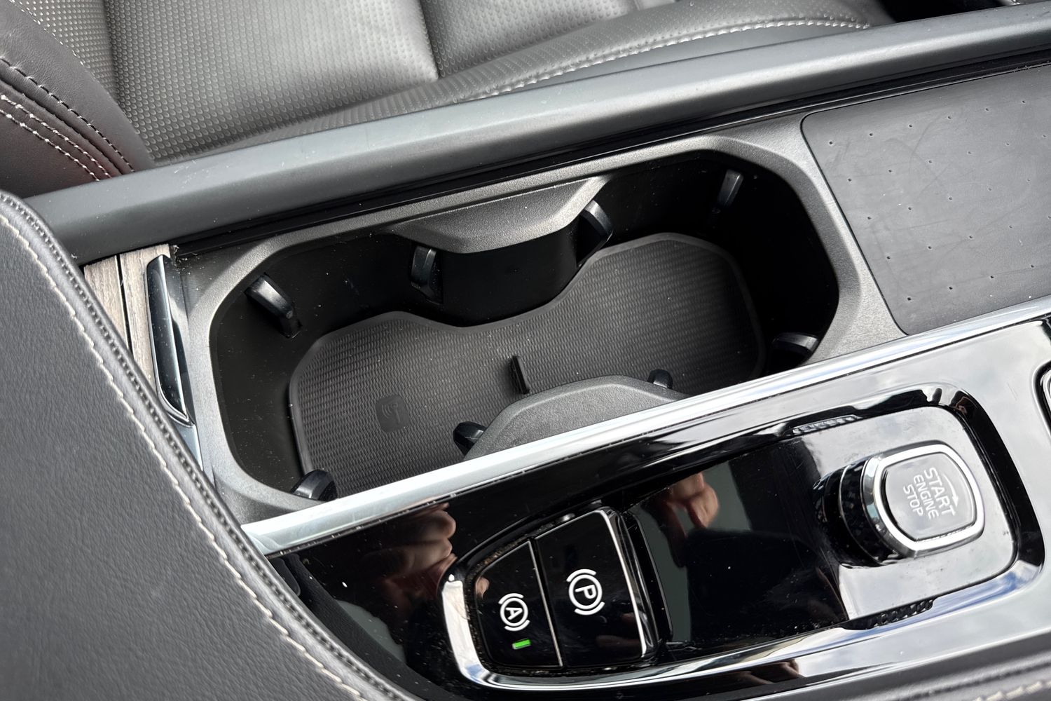 Used Volvo XC90 2023 for sale - 76346591: Photo 45
