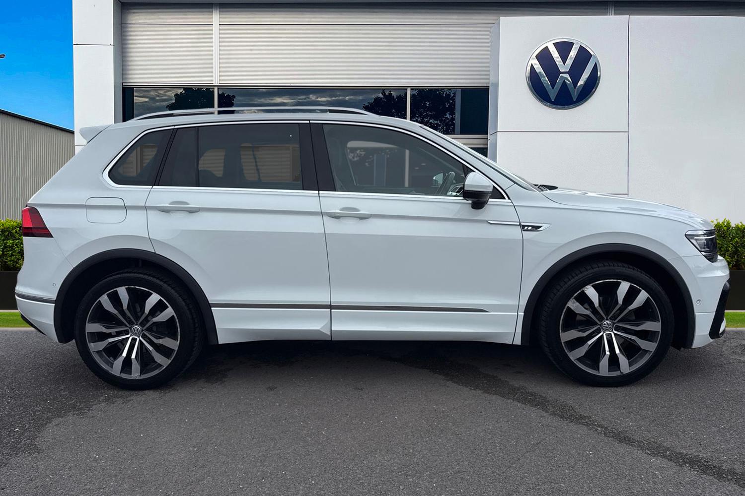 Used Volkswagen Tiguan 2020 for sale - 76171122: Photo 3