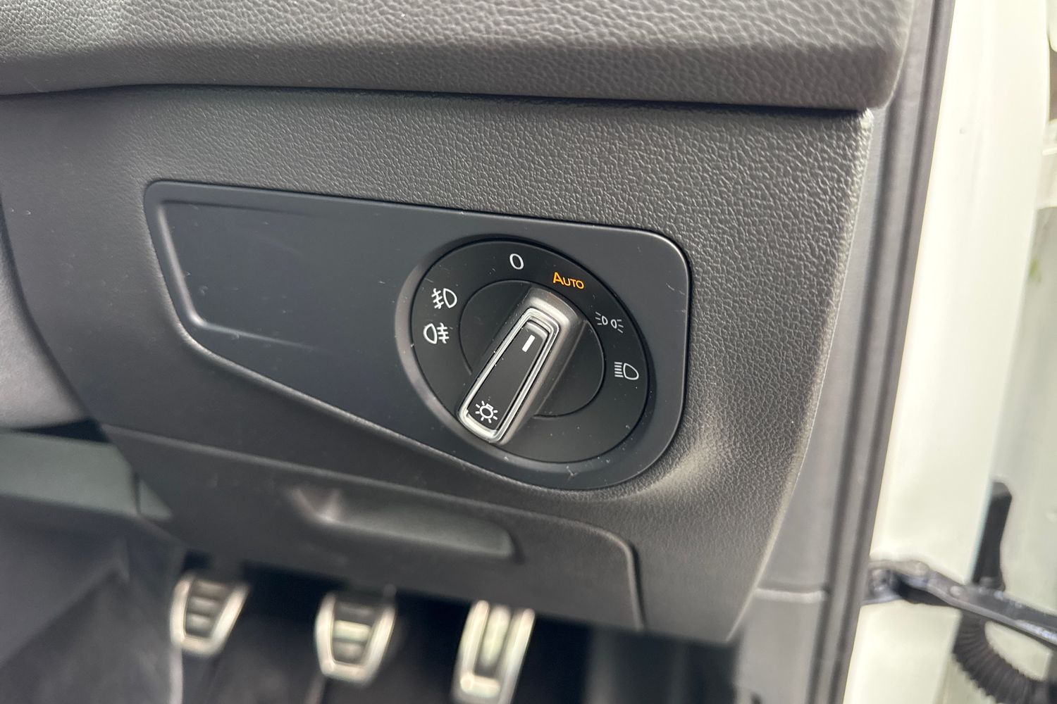Used Volkswagen Tiguan 2020 for sale - 76171122: Photo 42