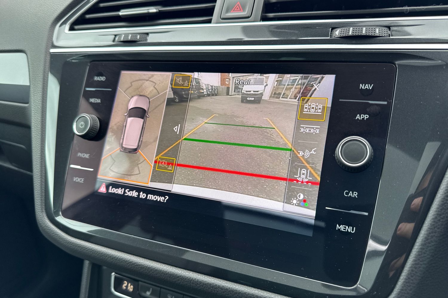Used Volkswagen Tiguan 2020 for sale - 76171122: Photo 53