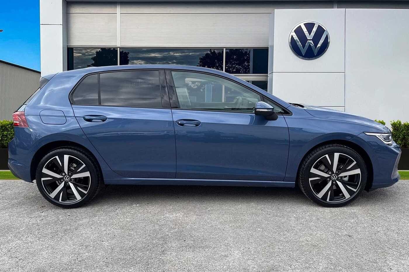 Used Volkswagen Golf 2025 for sale - 77287180: Photo 3