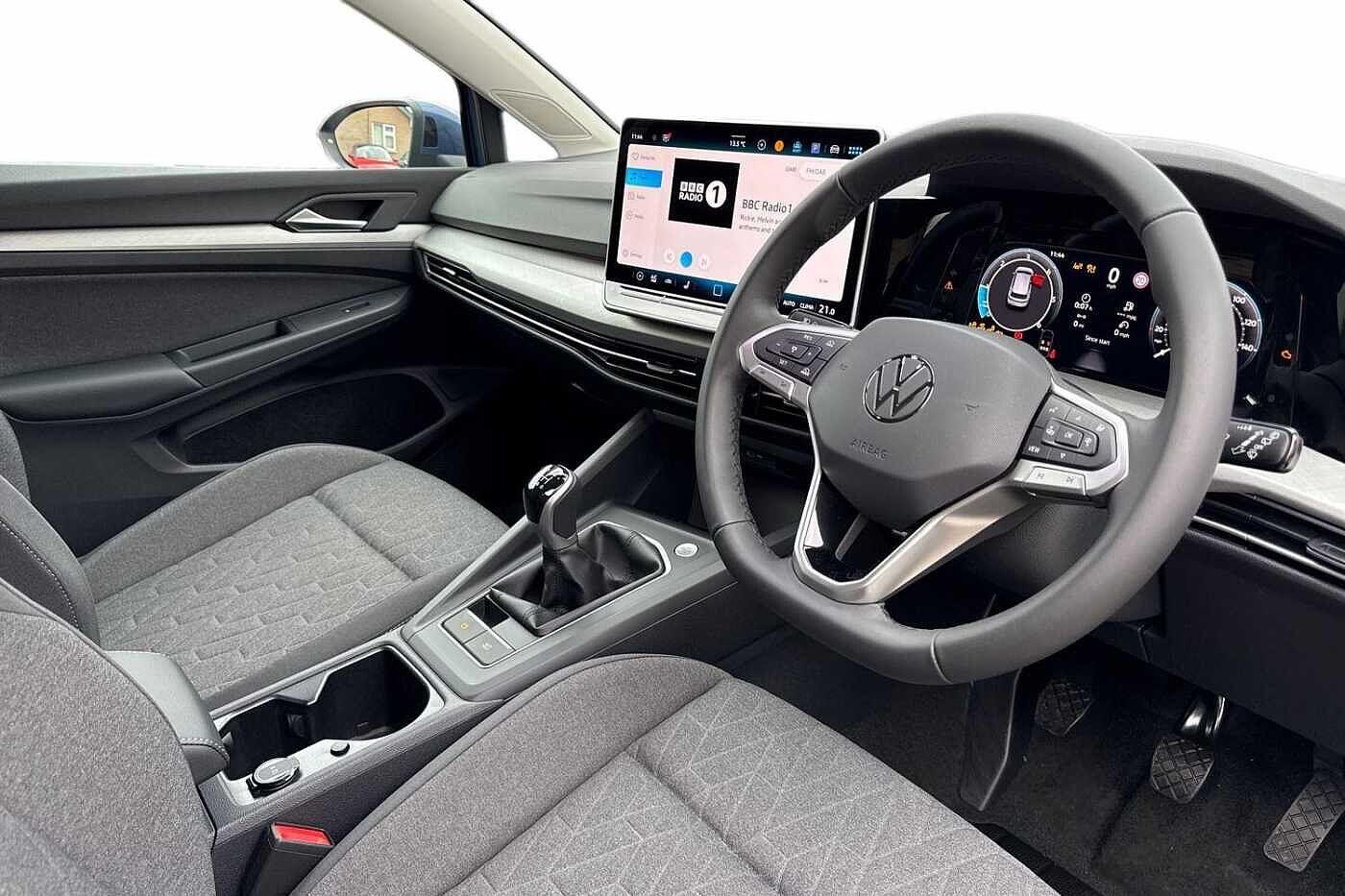 Used Volkswagen Golf 2025 for sale - 77287180: Photo 7