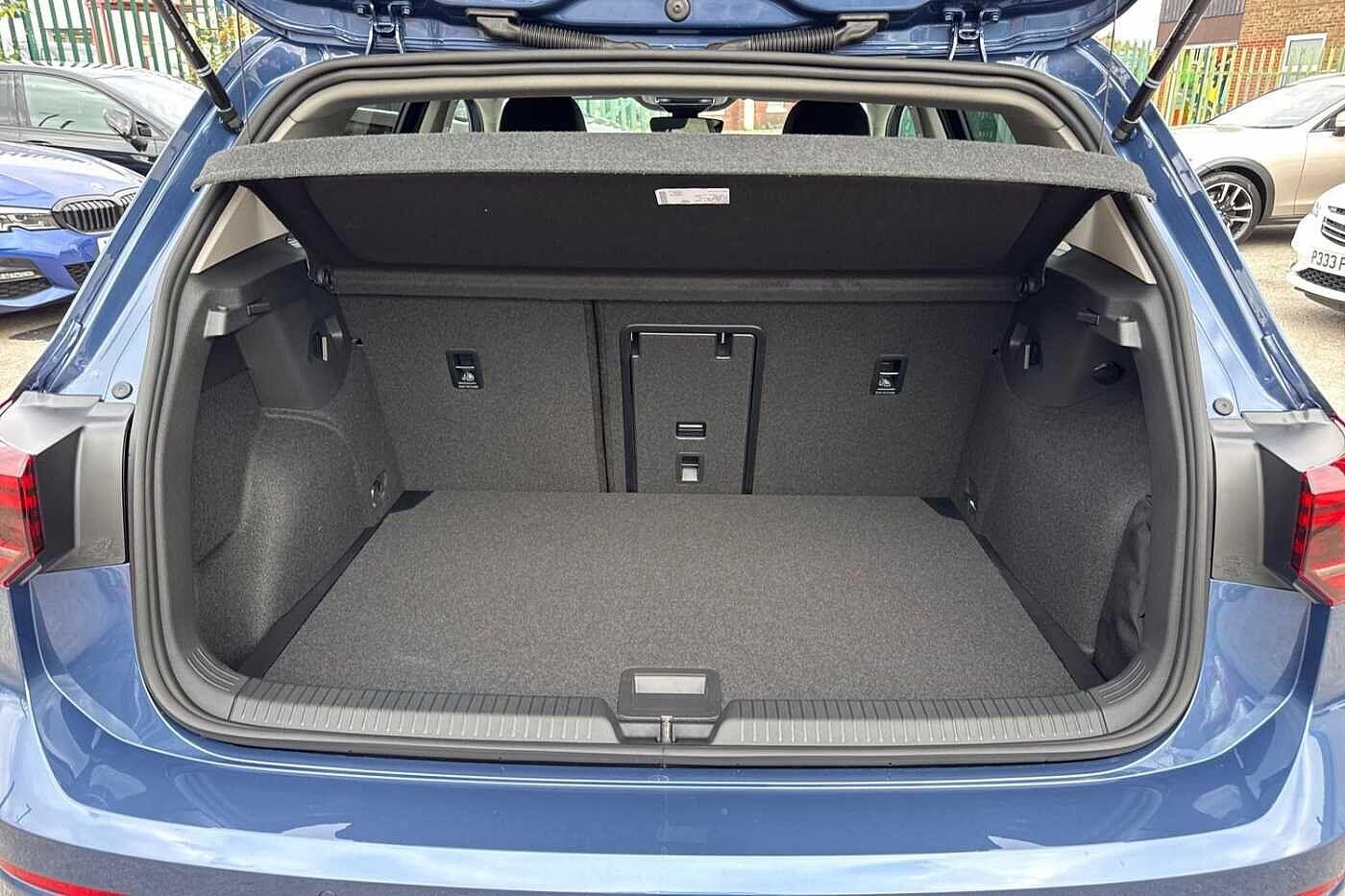 Used Volkswagen Golf 2025 for sale - 77287180: Photo 9