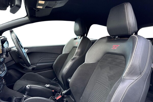 Used Ford Fiesta 2019 for sale - 76330829: Photo 15