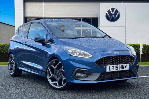Used Ford Fiesta 2019 for sale - 76330829: Photo 1