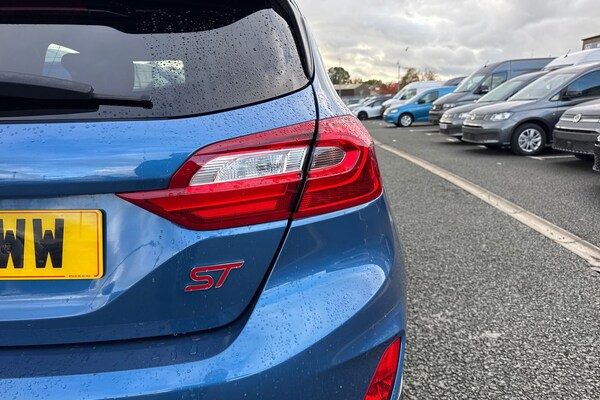 Used Ford Fiesta 2019 for sale - 76330829: Photo 25