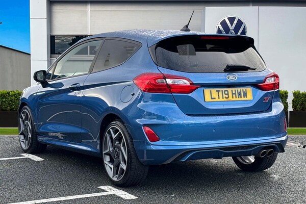 Used Ford Fiesta 2019 for sale - 76330829: Photo 2