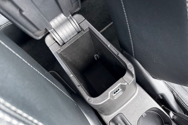 Used Ford Fiesta 2019 for sale - 76330829: Photo 38