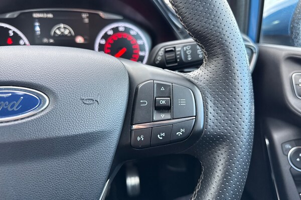 Used Ford Fiesta 2019 for sale - 76330829: Photo 41