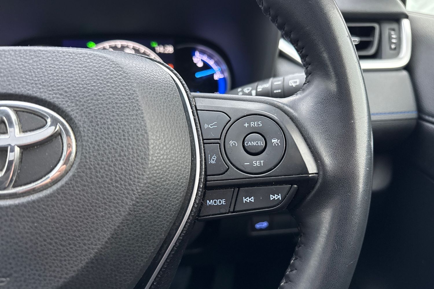 Used Toyota RAV4 2019 for sale - 77044307: Photo 49