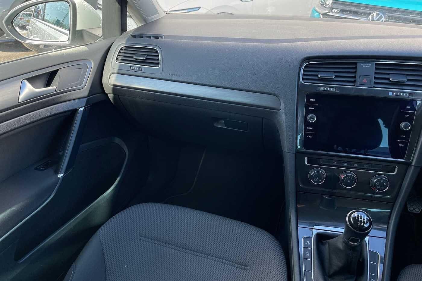 Used Volkswagen Golf 2019 for sale - 77083966: Photo 15