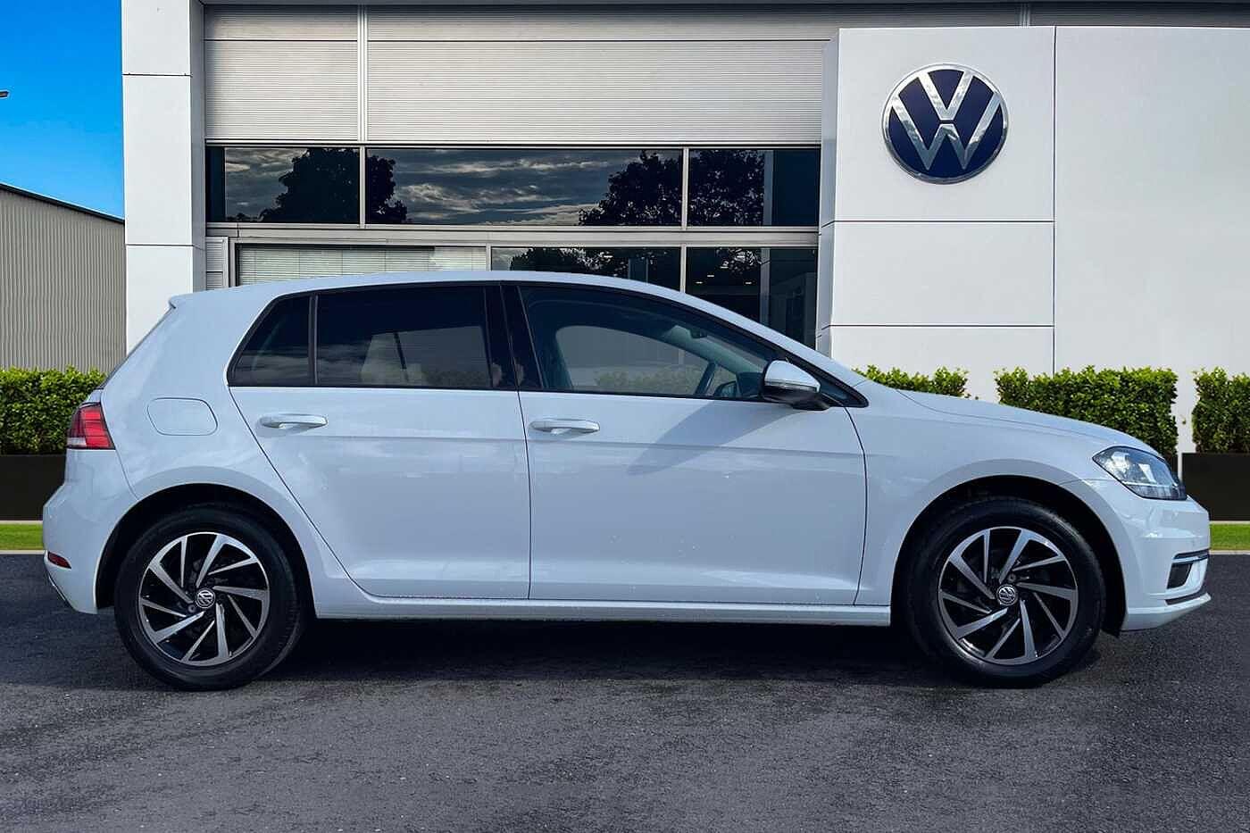 Used Volkswagen Golf 2019 for sale - 77083966: Photo 4
