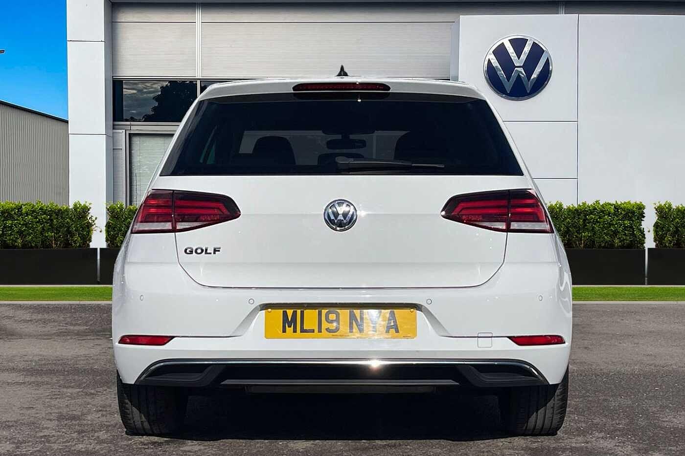 Used Volkswagen Golf 2019 for sale - 77083966: Photo 8