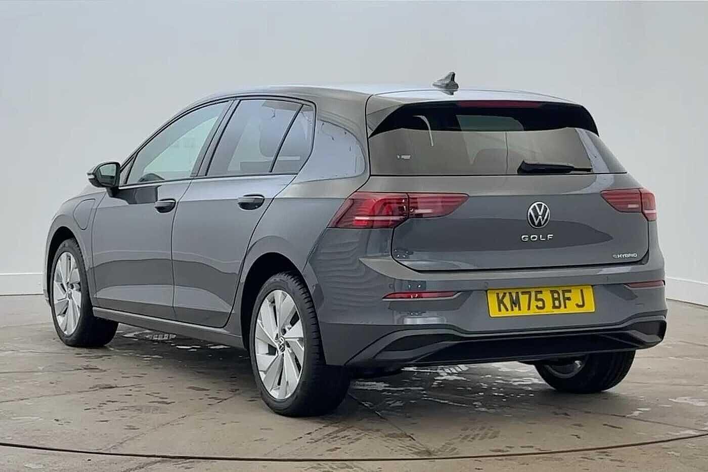 Used Volkswagen Golf 2025 for sale - 77161346: Photo 3