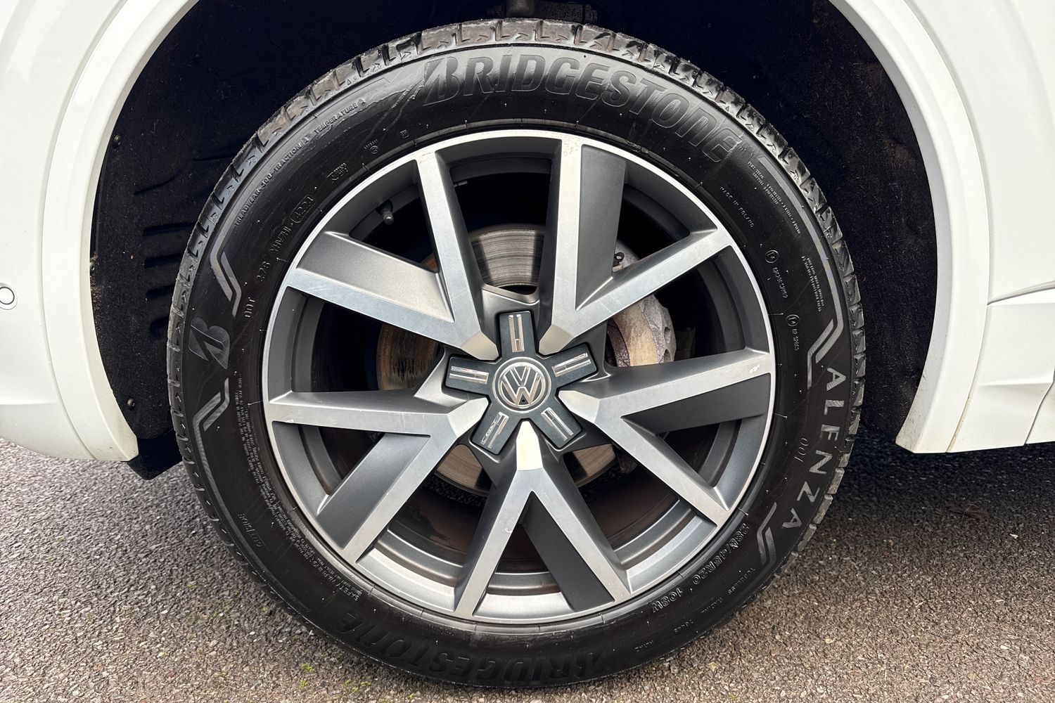 Used Volkswagen Touareg 2018 for sale - 76685776: Photo 12