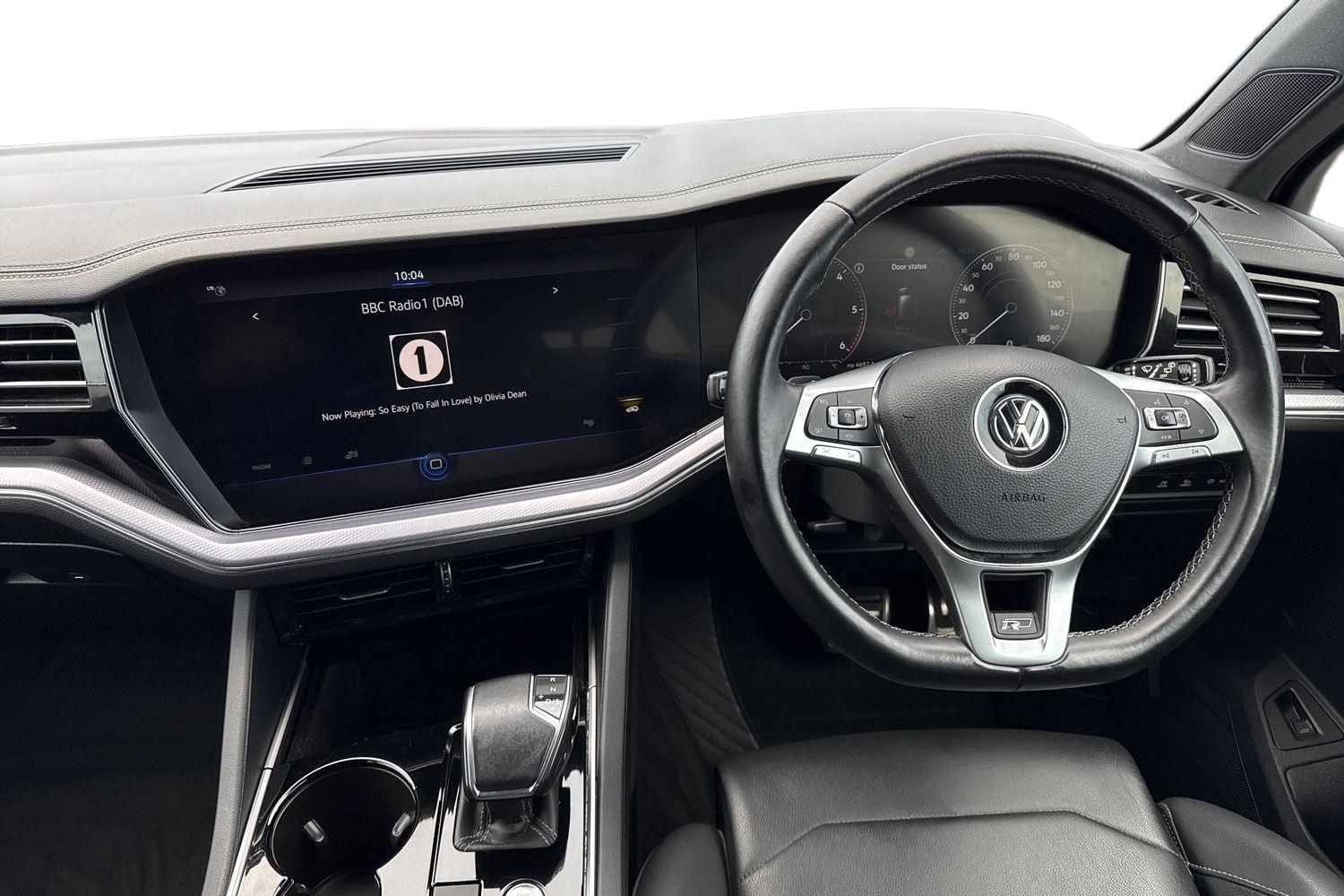 Used Volkswagen Touareg 2018 for sale - 76685776: Photo 18