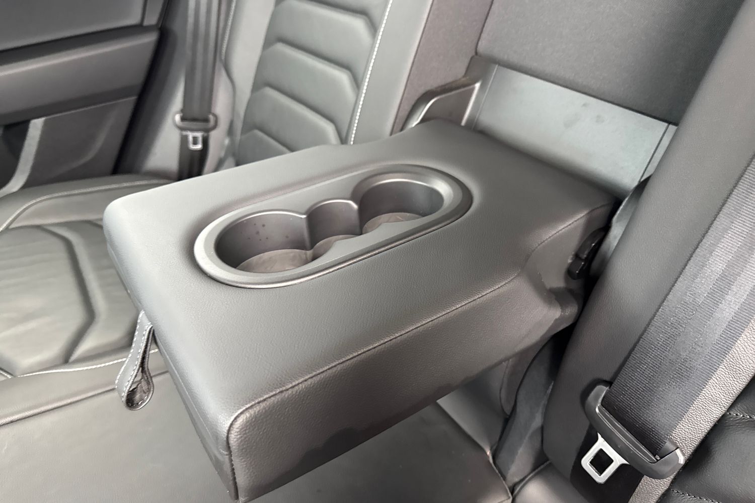 Used Volkswagen Touareg 2018 for sale - 76685776: Photo 39