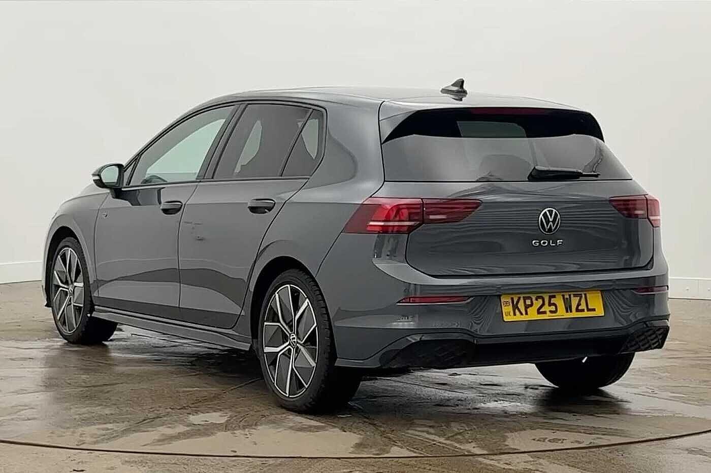 Used Volkswagen Golf 2025 for sale - 77963400: Photo 3