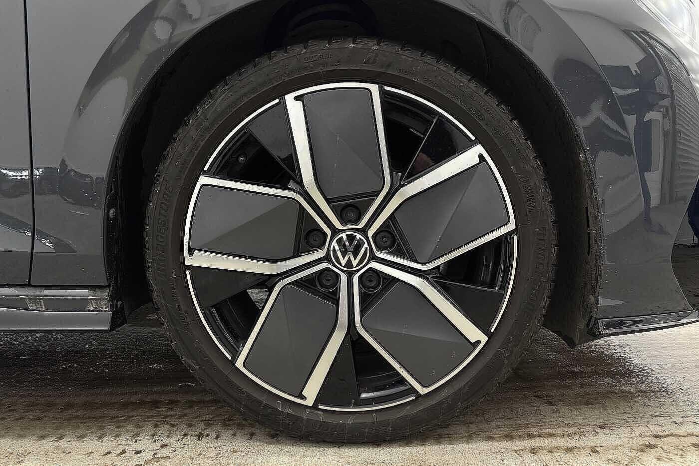 Used Volkswagen Golf 2025 for sale - 77963400: Photo 5