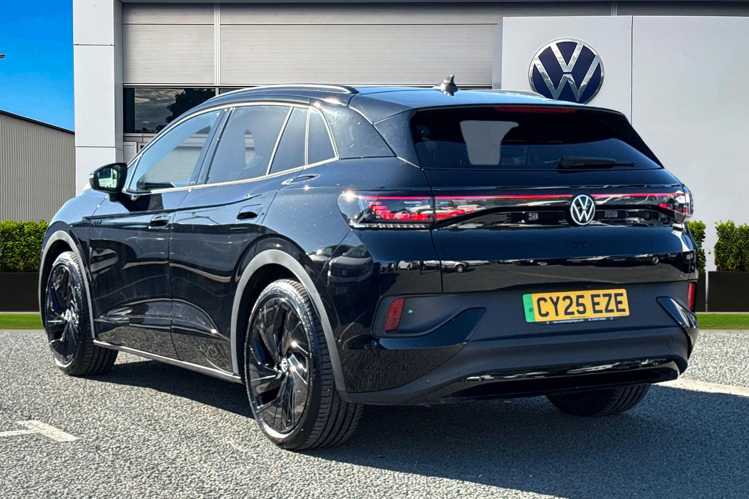 Used Volkswagen ID4 2025 for sale - 76036739: Photo 2