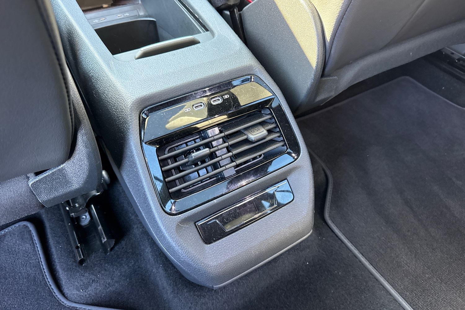 Used Volkswagen ID4 2025 for sale - 76036739: Photo 40