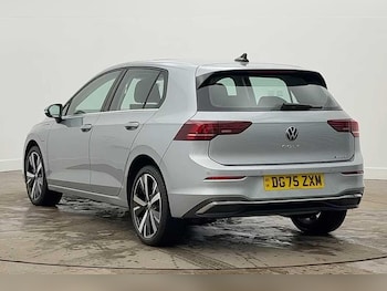 Used Volkswagen Golf 2025 for sale - 77764546: Photo