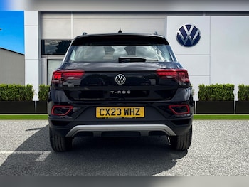 Used Volkswagen T-Roc 2023 for sale - 78620408: Photo