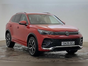 2025 - 1.5 TSI 272 eHybrid R-Line 5dr DSG