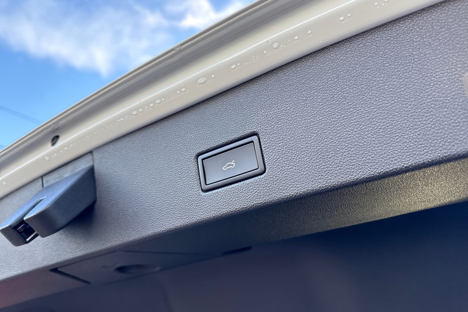 Used Volkswagen T-Roc 2025 for sale - 76558178: Photo 31