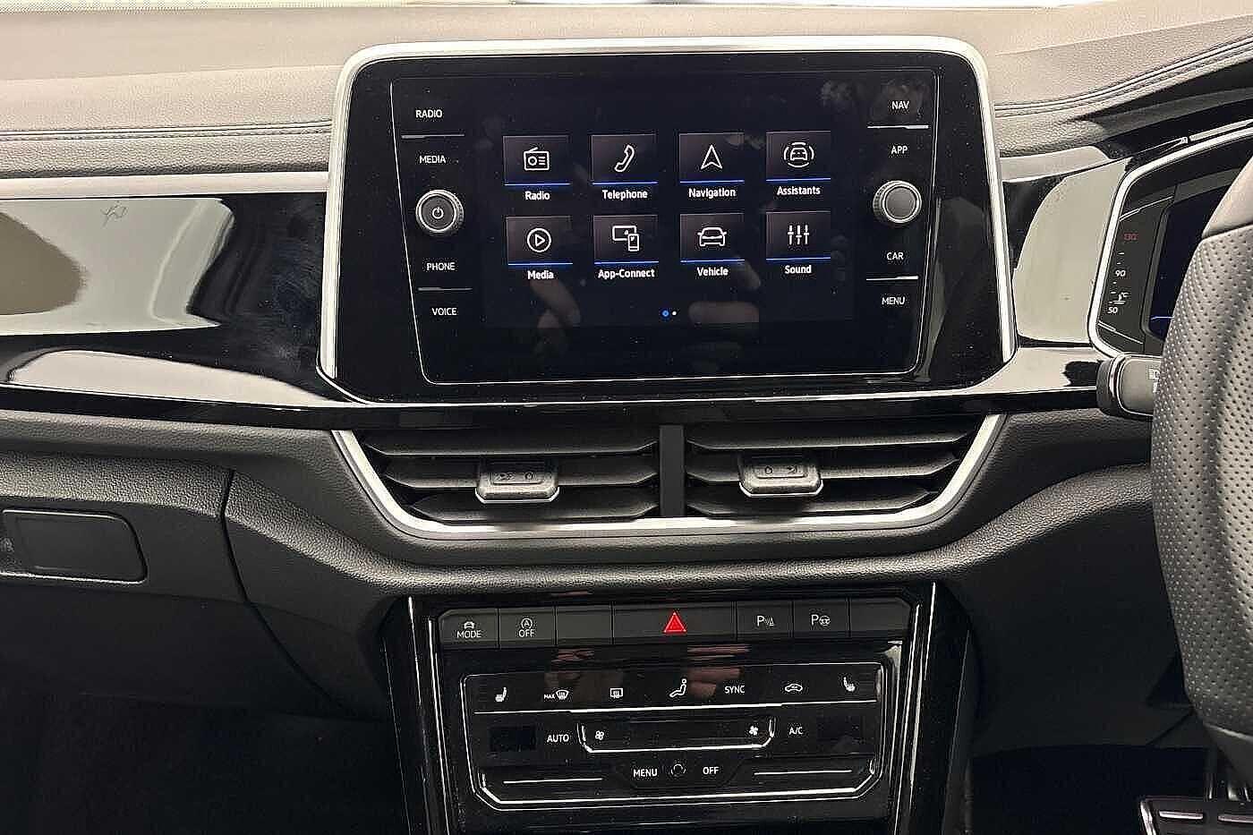 Used Volkswagen T-Roc 2025 for sale - 77834935: Photo 13