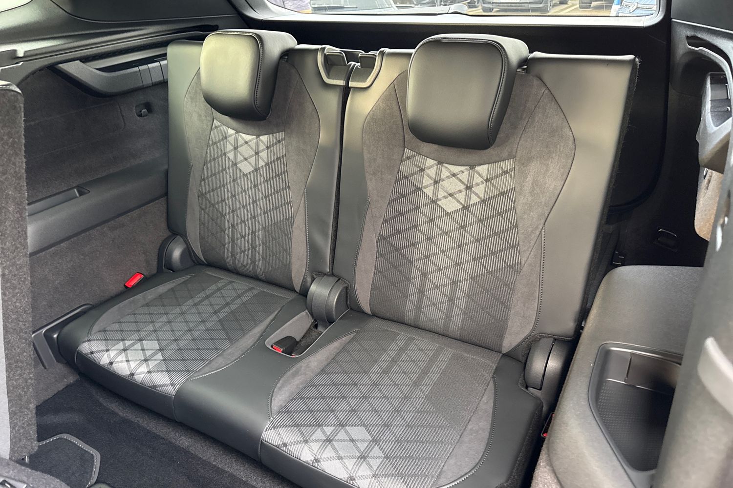 Used Volkswagen Touran 2026 for sale - 77117737: Photo 38