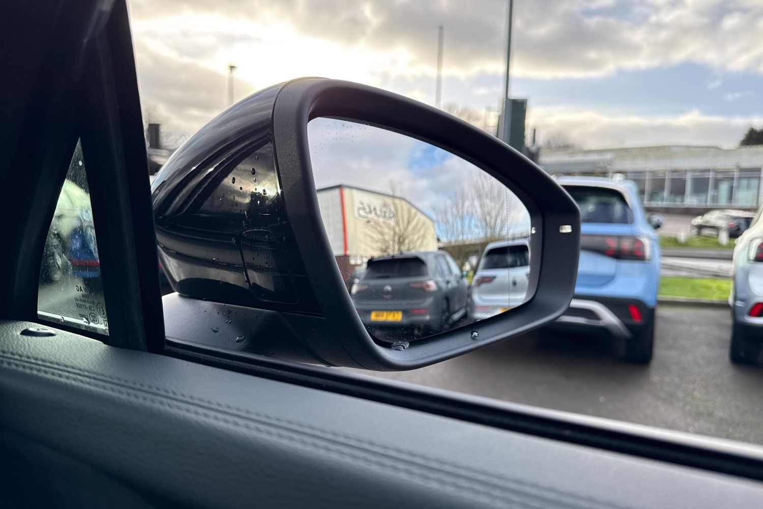 Used Volkswagen Touran 2026 for sale - 77117737: Photo 40