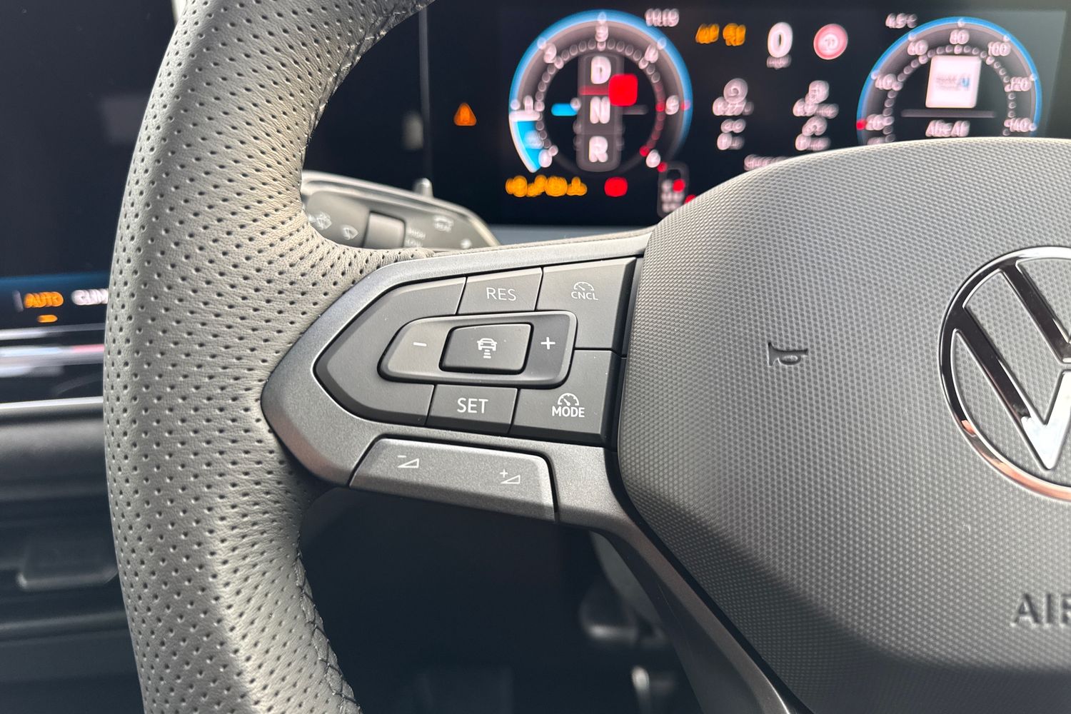 Used Volkswagen Touran 2026 for sale - 77117737: Photo 44