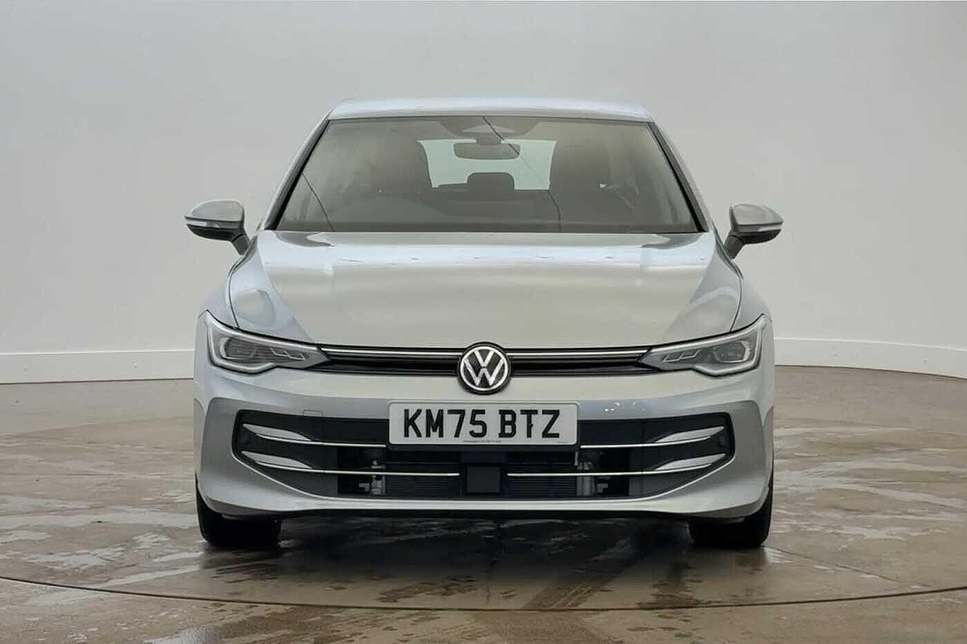 Used Volkswagen Golf 2025 for sale - 77161410: Photo 8