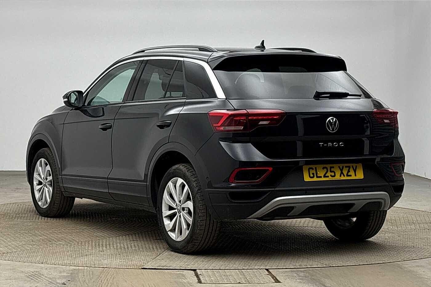 Used Volkswagen T-Roc 2025 for sale - 78078969: Photo 3