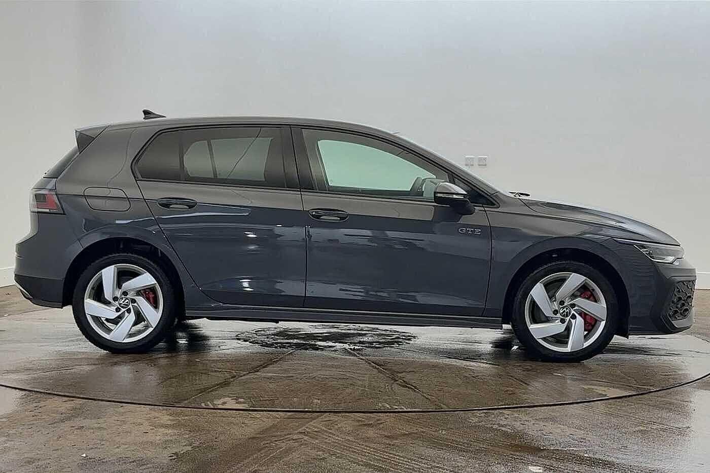 Used Volkswagen Golf 2025 for sale - 76617117: Photo 4