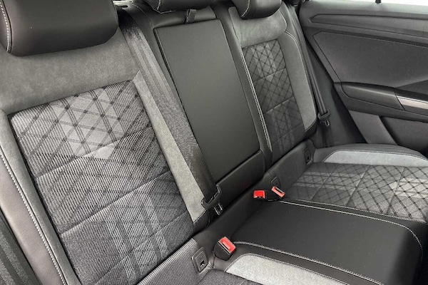 Used Volkswagen T-Roc 2025 for sale - 76311016: Photo 10