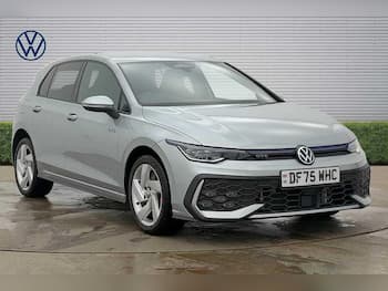Used Volkswagen Golf 2026 for sale - 79854376: Photo