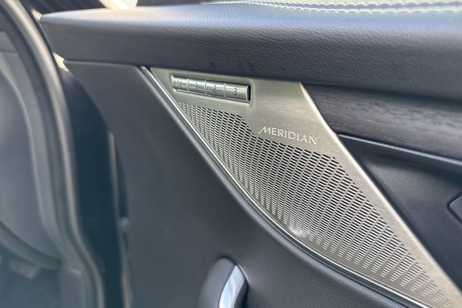 Used Jaguar F-Pace 2021 for sale - 77527550: Photo 38