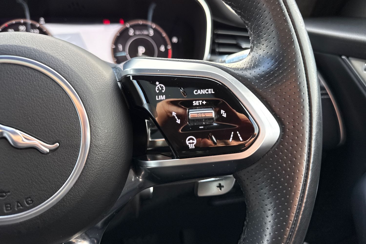 Used Jaguar F-Pace 2021 for sale - 77527550: Photo 47