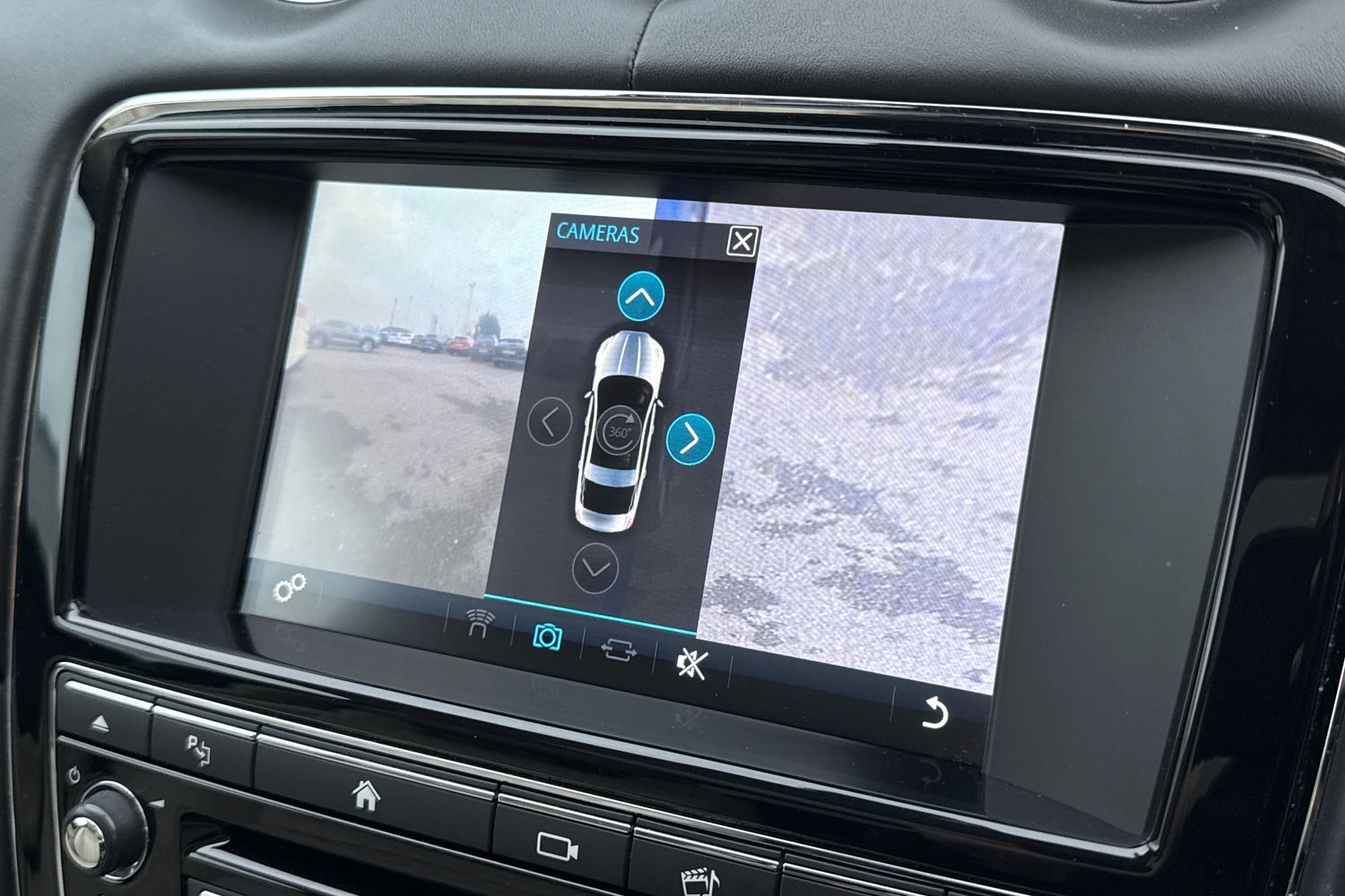 Used Jaguar XJ 2017 for sale - 77076813: Photo 50