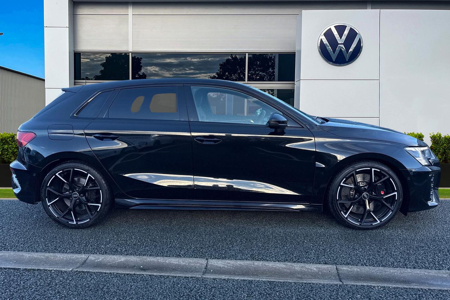 Used Audi RS3 2022 for sale - 76368644: Photo 3