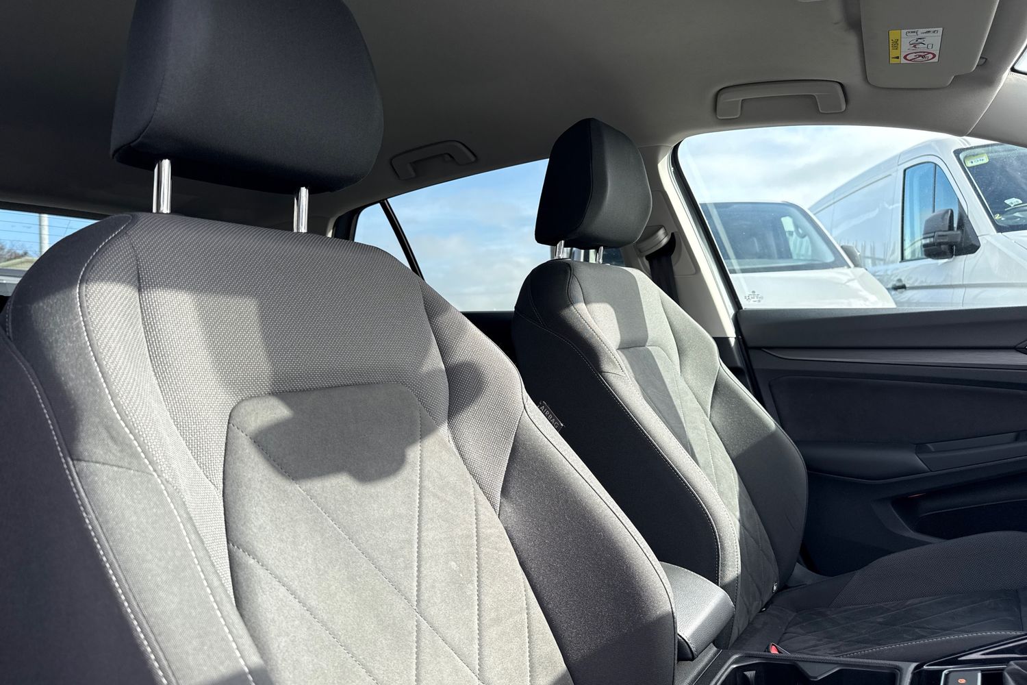 Used Volkswagen Golf 2023 for sale - 77733654: Photo 24