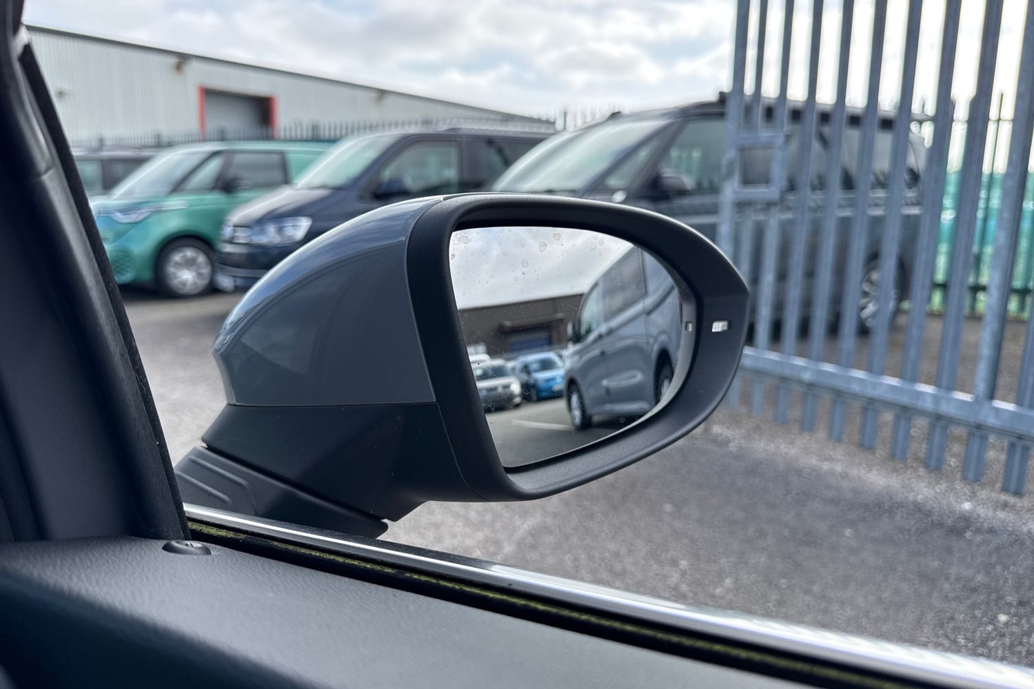 Used Volkswagen Golf 2023 for sale - 77733654: Photo 38