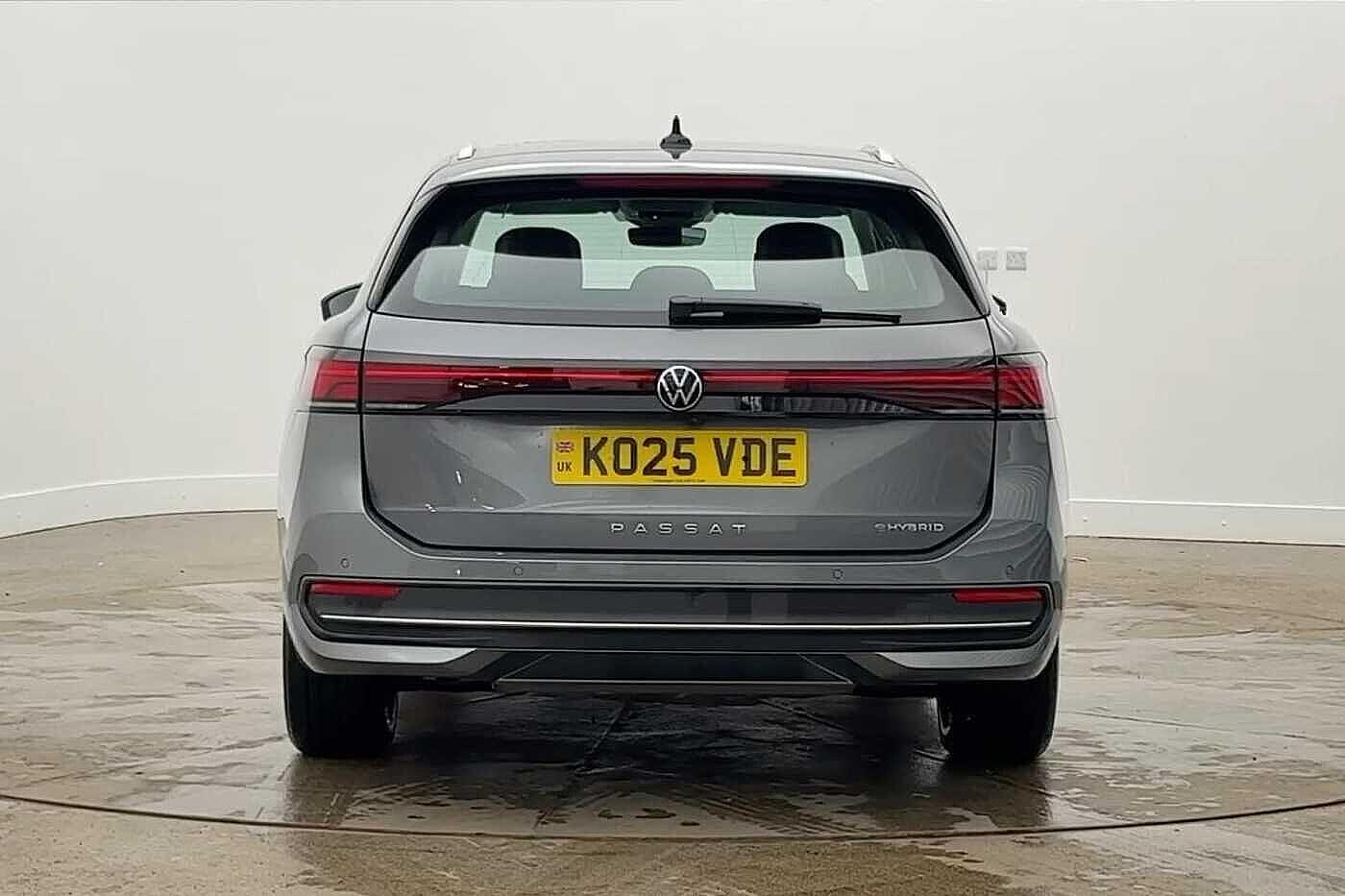 Used Volkswagen Passat 2025 for sale - 78001833: Photo 8